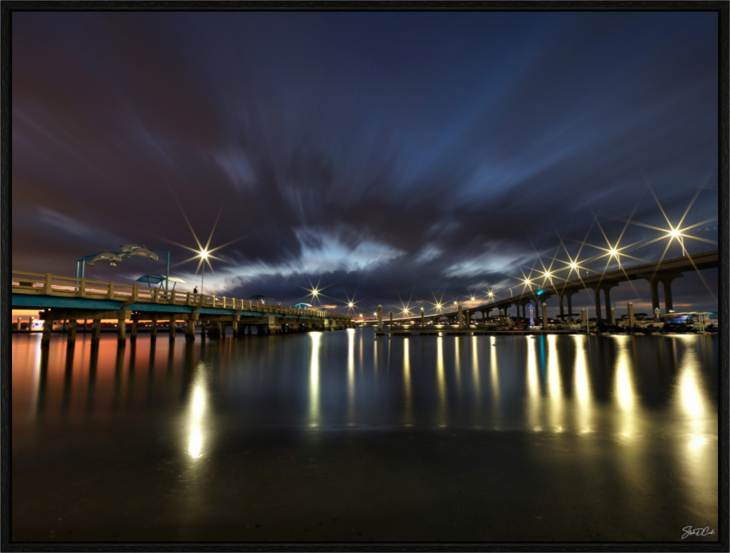 Main image Between the Lights